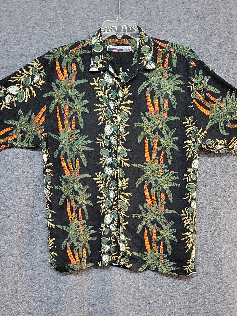Presence Clothing Co Shirt Men Size X Large XL Button Hawaiian Short Sleeve